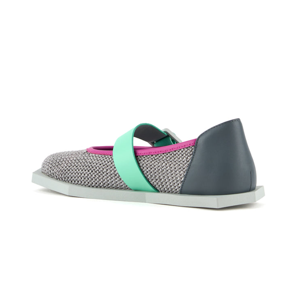 Poly Ballet Lo